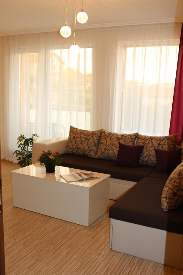 ביאלה Vello Apartments מראה חיצוני תמונה